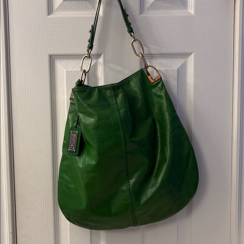 Badgley Mischka Green Leather Oversized Tote/Hobo bag